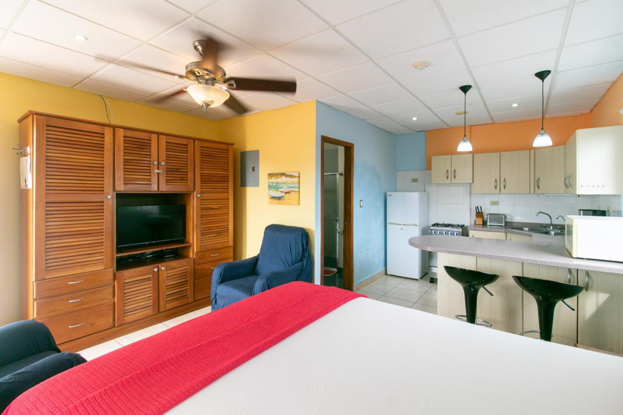 Aqua Point Condos Rentals Bocas del Toro Exterior photo