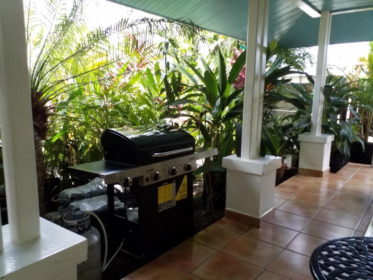 Aqua Point Condos Rentals Bocas del Toro Exterior photo